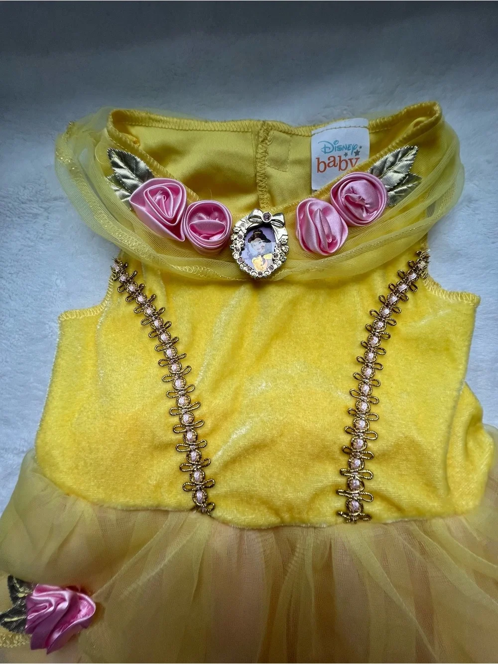 Disney sweet yellow
